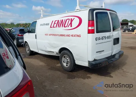 2017 Chevrolet Express 2500 Work Van from USA, damaged, VIN 1GCWGAFF8H1103874